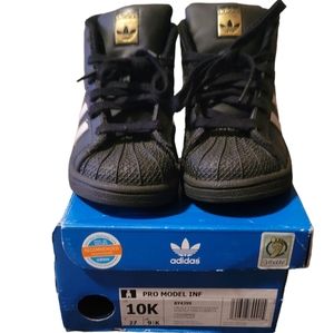 Kids adidas sneakers